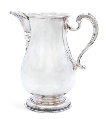 Lot 254 - A LARGE ELIZABETH II SILVER BEER JUG