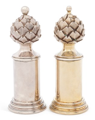 Lot 246 - A PAIR OF ELIZABETH II SILVER PEPPER GRINDERS