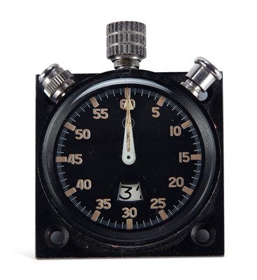 Lot 446 - AN RAF ISSUE COCKPIT WATCH