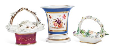 Lot 107 - THREE PIECES OF ROCKINGHAM PORCELAIN