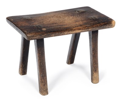 Lot 954 - A SCOTTISH CREEPIE STOOL