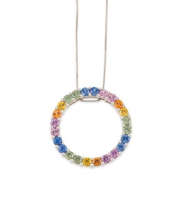 Lot 632 - A 9 CARAT WHITE GOLD VARI-COLOURED SAPPHIRE PENDANT ON CHAIN