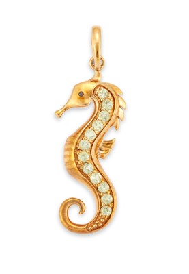 Lot 622 - A 9 CARAT GOLD PERIDOT SEAHORSE PENDANT