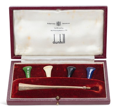 Lot 696 - ALFRED DUNHILL, A 9CT GOLD CASED CIGARETTE HOLDER