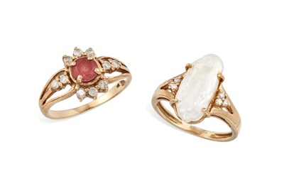 Lot 590 - TWO 9 CARAT GOLD GEM-SET RINGS