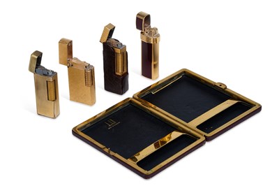 Lot 697 - A GROUP OF LIGHTERS