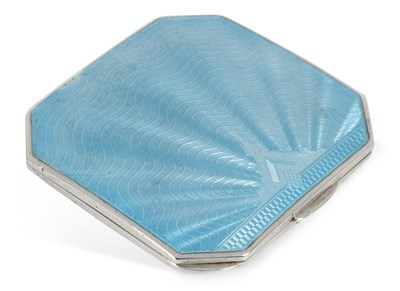 Lot 312 - AN ART DECO SILVER AND ENAMEL COMPACT