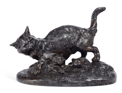 Lot 719 - A FRENCH SPELTER ANIMALIER GROUP OF CATS