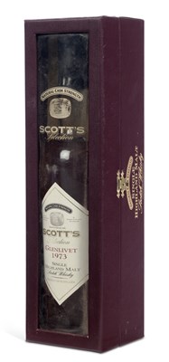 Lot 57 - A BOTTLE OF SCOTT'S SELECTION GLENLIVET 1973 SINGLE HIGHLAND MALT SCOTCH WHISKY