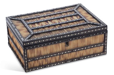 Lot 975 - A CEYLONESE PORCUPINE QUILL BOX