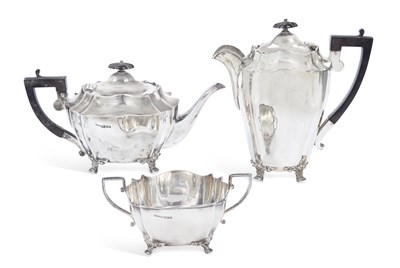 Lot 292 - A GEORGE V SILVER PARTIAL TEA AND COFFEE SERVICE