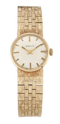 Lot 2240 - A LADY'S 9 CARAT GOLD MARVIN BRACELET WATCH