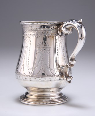 Lot 1250 - A VICTORIAN SILVER BALUSTER MUG